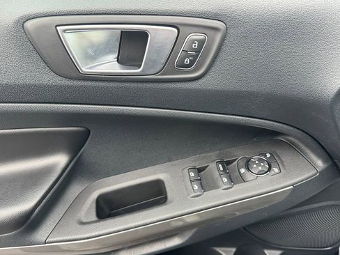 Used 2018 Ford EcoSport Titanium w/ Titanium Cold Weather Package image 19