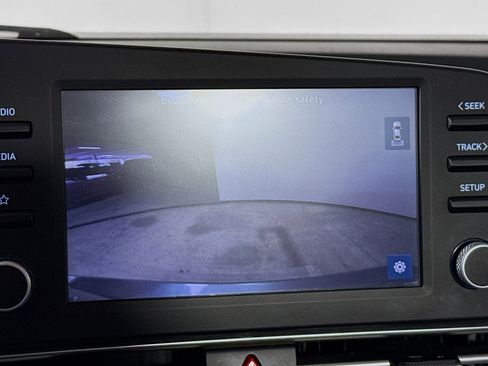 Used 2023 Hyundai Elantra SEL image 24