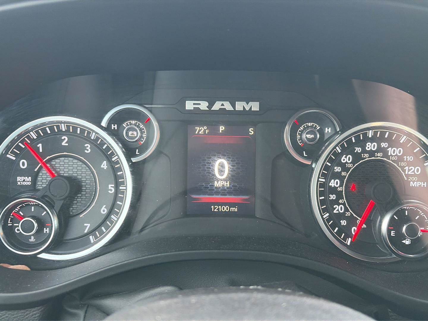 Used 2025 RAM 1500 Tradesman w/ Night Edition AWD/4WD image 8
