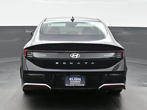 Certified 2026 Hyundai Sonata SEL FWD image 5