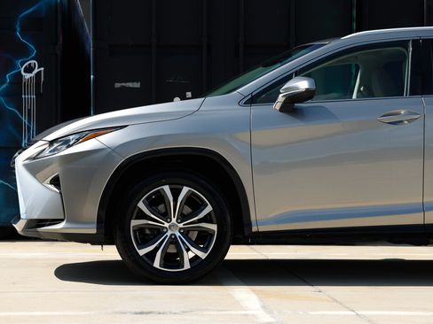 Used 2017 Lexus RX 350 FWD image 31