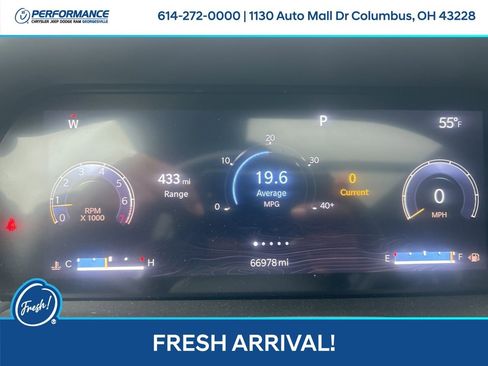 Used 2022 Jeep Grand Cherokee Summit w/ Luxury Tech Group V AWD/4WD image 20