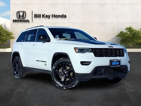 Used 2021 Jeep Grand Cherokee Freedom Edition image 1