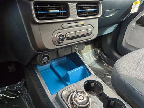 New 2025 Ford Maverick XLT w/ XLT Luxury Package image 13