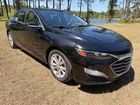 Used 2022 Chevrolet Malibu LT FWD image 7