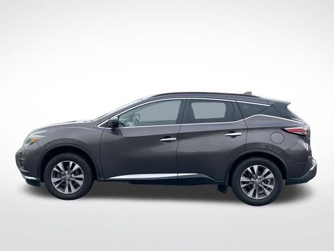 Used 2018 Nissan Murano SV FWD image 2