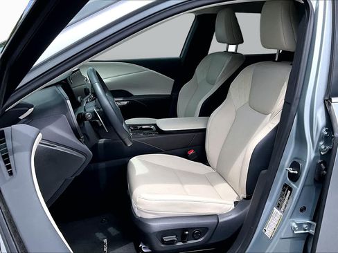 Used 2024 Lexus RX 350 FWD w/ Technology Package image 8