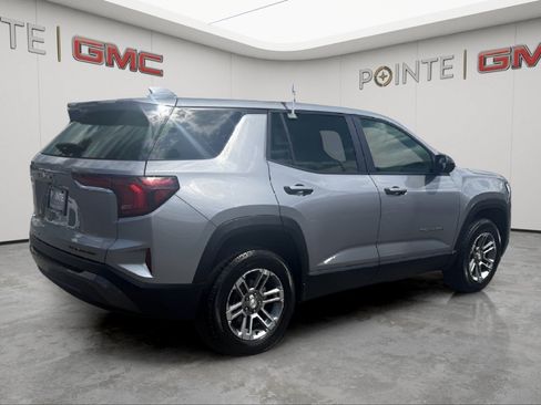 Used 2025 GMC Terrain Elevation AWD/4WD image 4