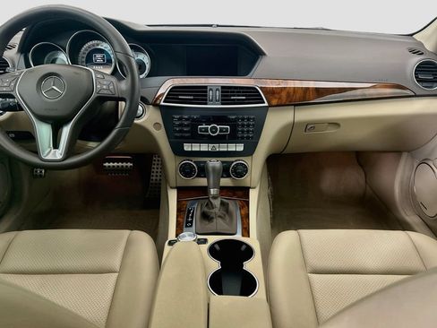 Used 2012 Mercedes-Benz C 250 Sedan image 15
