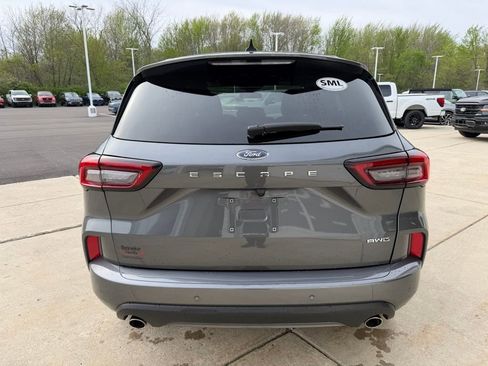 Used 2023 Ford Escape ST-Line w/ Tech Pack #1 AWD/4WD image 6