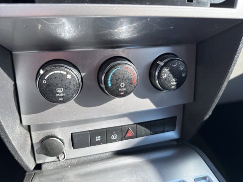 Used 2007 Dodge Nitro SLT w/ Trailer Tow Group image 20