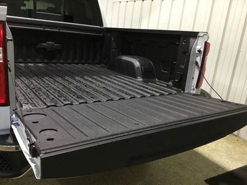 New 2026 Chevrolet Silverado 1500 LTZ w/ LTZ Premium Package image 18