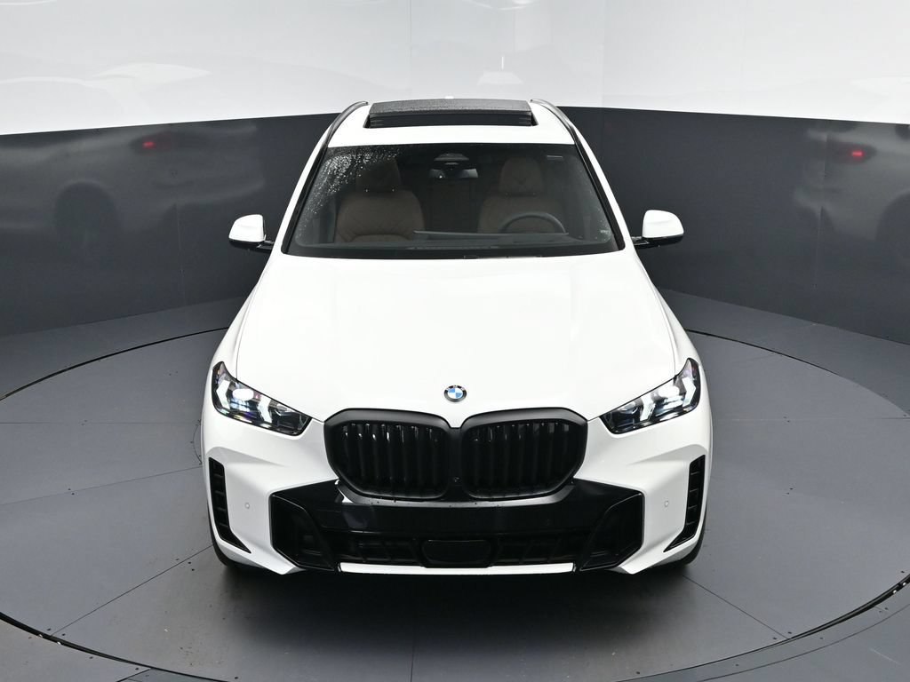 Used 2026 BMW X5 xDrive40i w/ M Sport Package AWD/4WD image 37