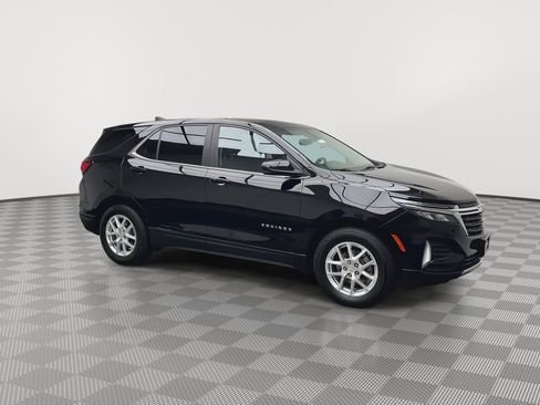 Used 2022 Chevrolet Equinox LT image 38