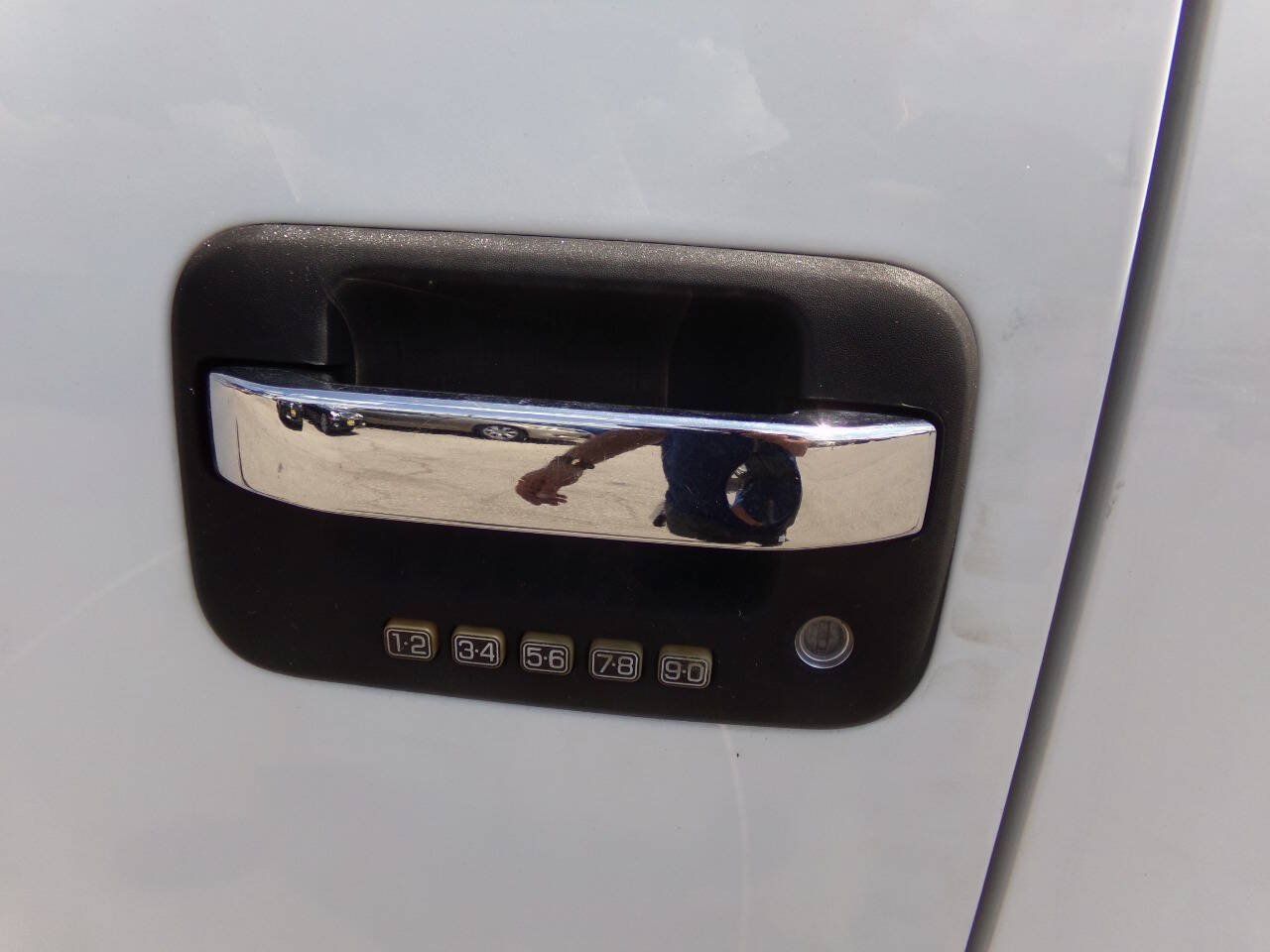 Used 2009 Ford F150 Lariat AWD/4WD image 49