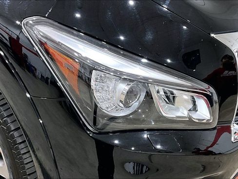 Used 2017 INFINITI QX80 4WD w/ Deluxe Technology Package image 27