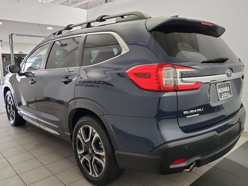 Used 2023 Subaru Ascent Limited w/ Technology Package image 5