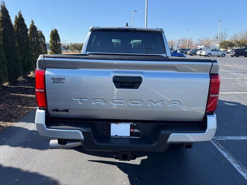 New 2026 Toyota Tacoma TRD Off-Road image 3