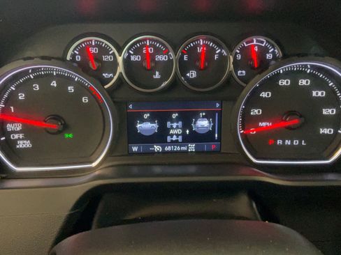 Used 2021 Chevrolet Silverado 1500 LT Trail Boss w/ Convenience Package II AWD/4WD image 10