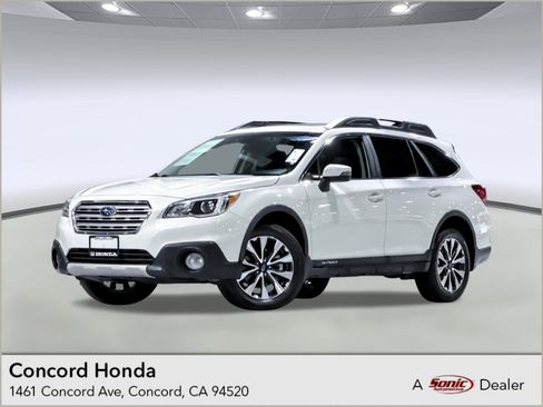 Used 2017 Subaru Outback 2.5i Limited AWD/4WD image 1