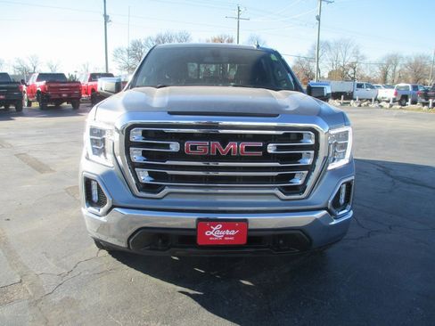 Used 2021 GMC Sierra 1500 SLT w/ SLT Premium Package image 11
