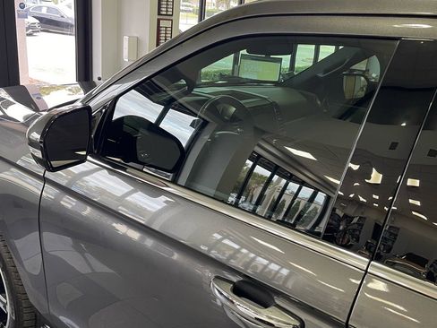 Used 2021 Ford Expedition Max Limited image 14