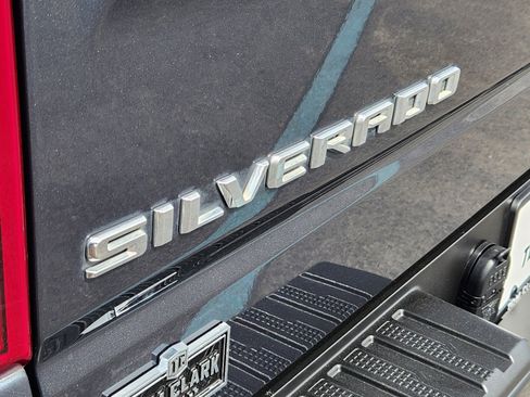 Used 2020 Chevrolet Silverado 1500 Custom w/ Custom Value Package RWD image 30