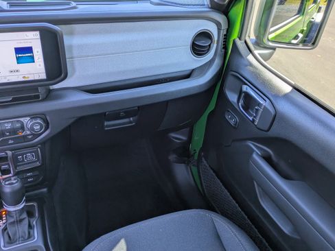 New 2026 Jeep Wrangler Unlimited Sport image 18