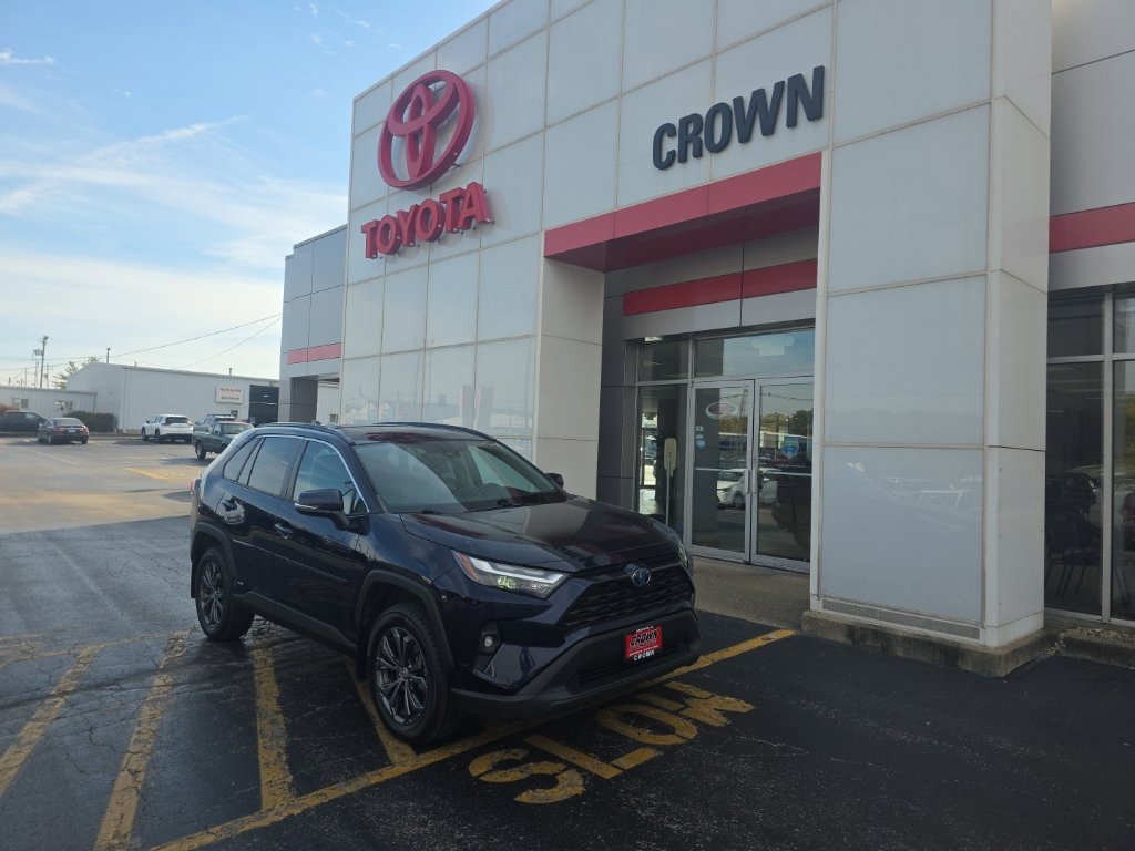 Used 2022 Toyota RAV4 XLE Premium AWD/4WD image 1