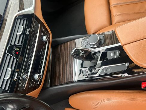 Used 2019 BMW 530e xDrive 530e xDrive iPerformance Sedan image 27