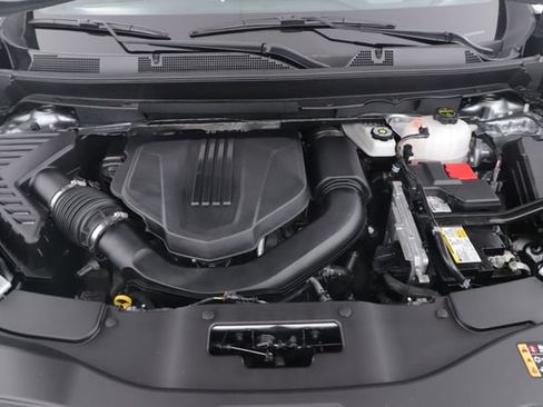 Used 2026 GMC Acadia Denali w/ LPO, Floor Liner Package AWD/4WD image 15