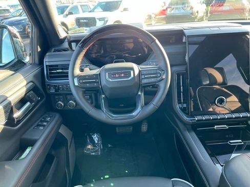 New 2026 GMC Yukon XL AT4 Ultimate image 10