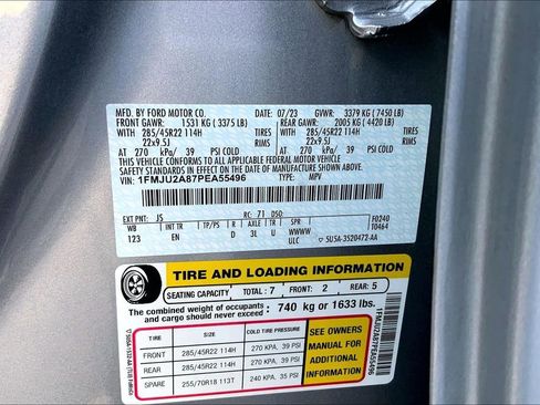 Used 2023 Ford Expedition Limited image 28