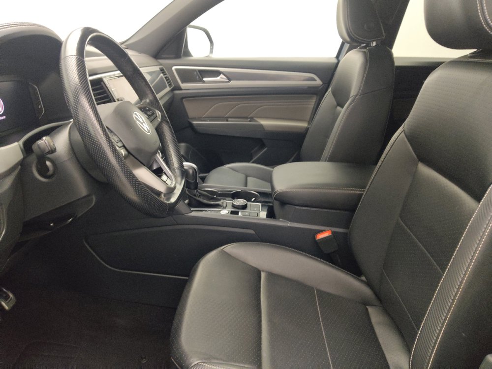 Used 2022 Volkswagen Atlas Cross Sport SEL R-Line AWD/4WD image 17