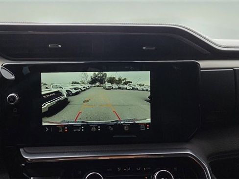 Used 2025 GMC Sierra 2500 Denali w/ Technology Package image 36