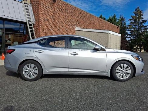 Used 2021 Nissan Sentra S image 7