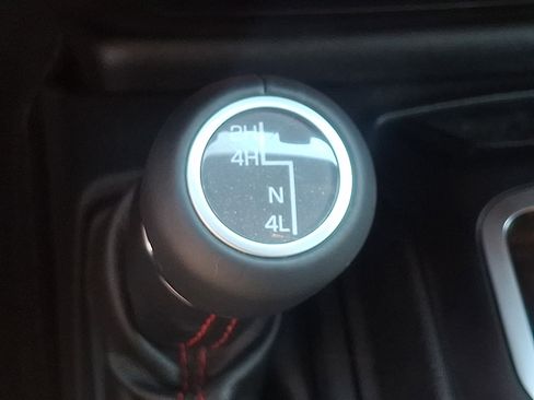 Used 2019 Jeep Wrangler Unlimited Rubicon AWD/4WD image 27