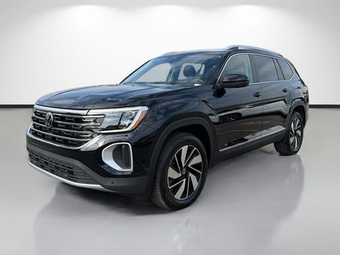 New 2026 Volkswagen Atlas SEL image 7