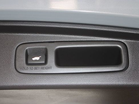 Used 2024 Honda CR-V EX-L image 32