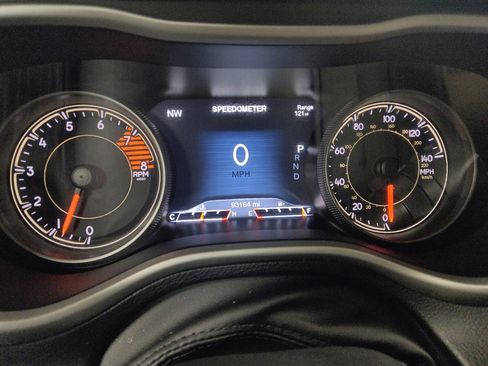 Used 2016 Jeep Cherokee Limited w/ Trailer Tow Group image 23