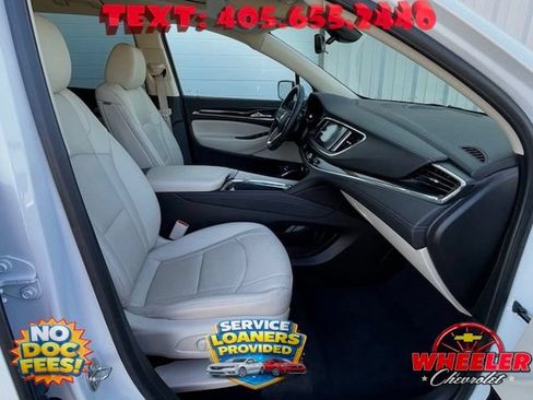 Used 2023 Buick Enclave Essence w/ Experience Buick Package FWD image 13