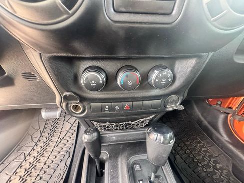 Used 2011 Jeep Wrangler Sport image 21