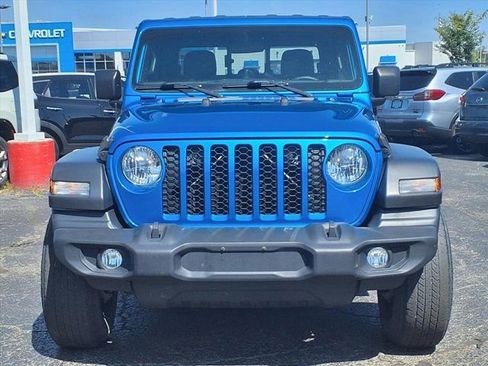 Used 2020 Jeep Gladiator Sport w/ Quick Order Package 24S image 6