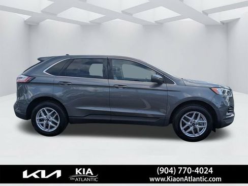 Used 2024 Ford Edge SEL AWD/4WD image 2