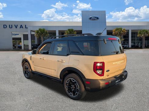 New 2025 Ford Bronco Sport Outer Banks image 6