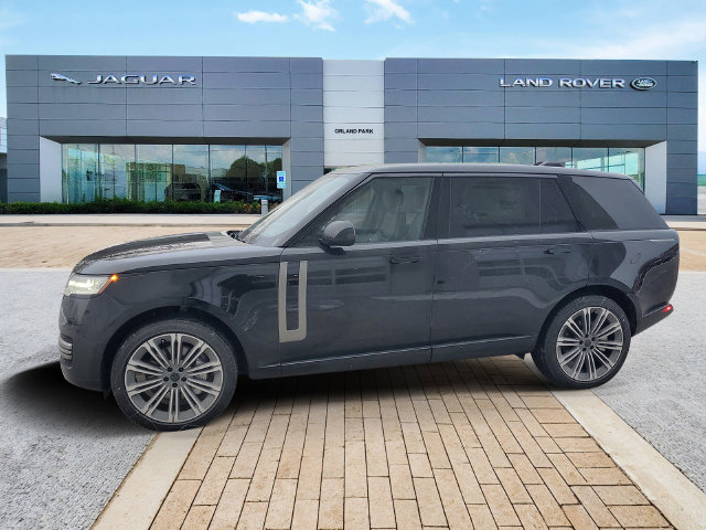 Certified 2026 Land Rover Range Rover Long Wheelbase SE AWD/4WD image 8