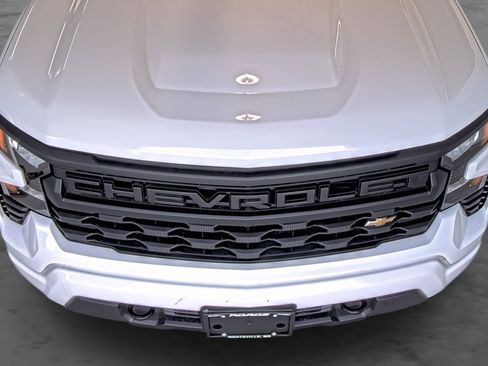 Used 2026 Chevrolet Silverado 1500 Custom AWD/4WD image 16
