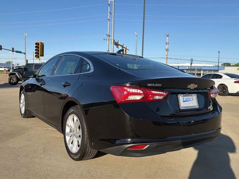 Used 2020 Chevrolet Malibu LT FWD image 13