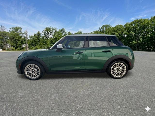 Used 2025 MINI Cooper S FWD image 5