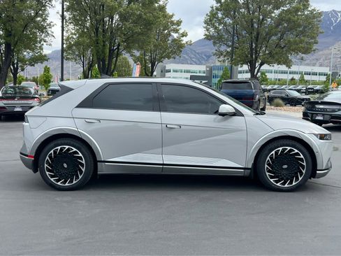 Certified 2023 Hyundai Ioniq 5 Limited AWD/4WD image 6